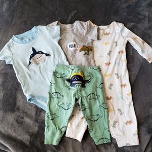 2 for $10- Set of 4- Carter's Animal Set